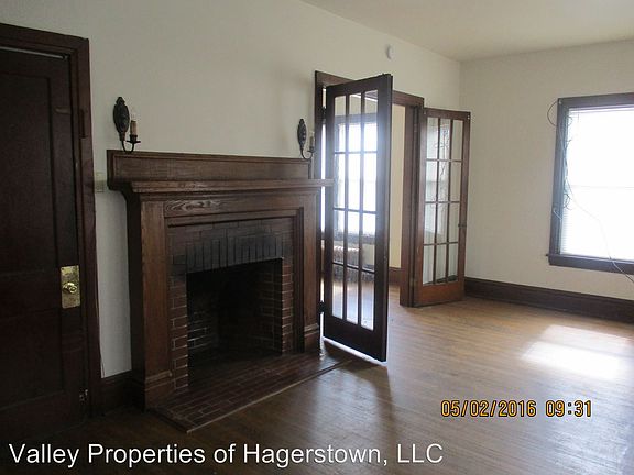 4th image of 406 W Howard St