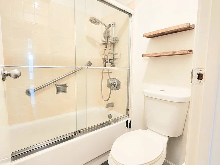 816 N Delaware St #401 — Photo 7