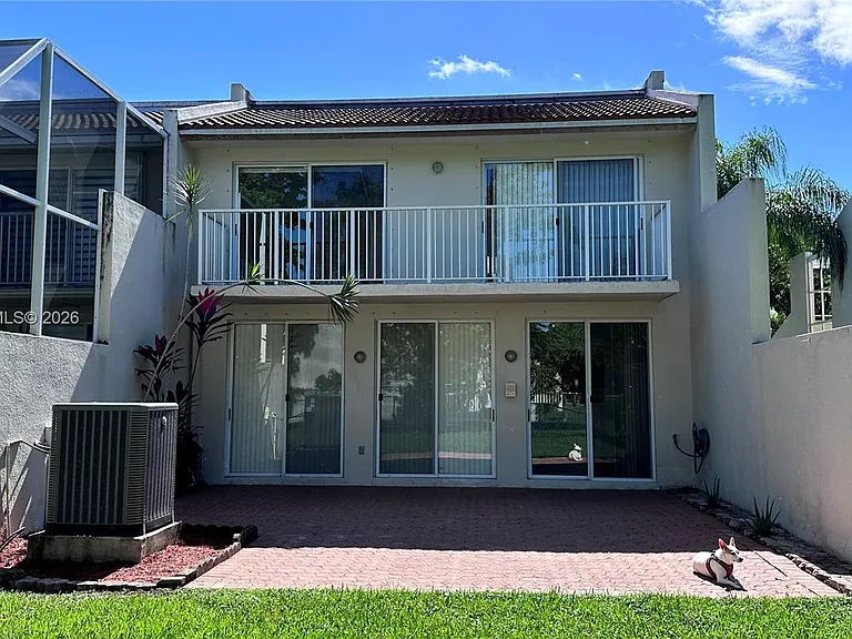 9781 NW 45th Ln — Photo 33