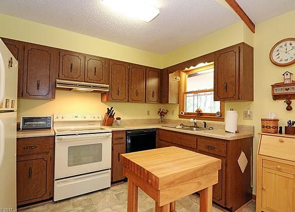 4th image of 426 Bass Lake Dr #3&4