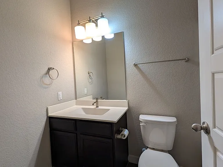 506 Creekside Frst — Photo 23