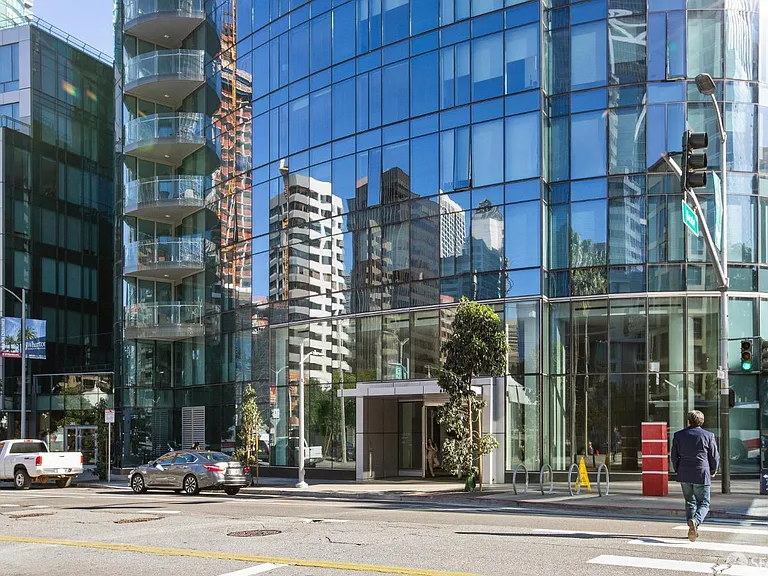 201 Folsom St #33D — Photo 38