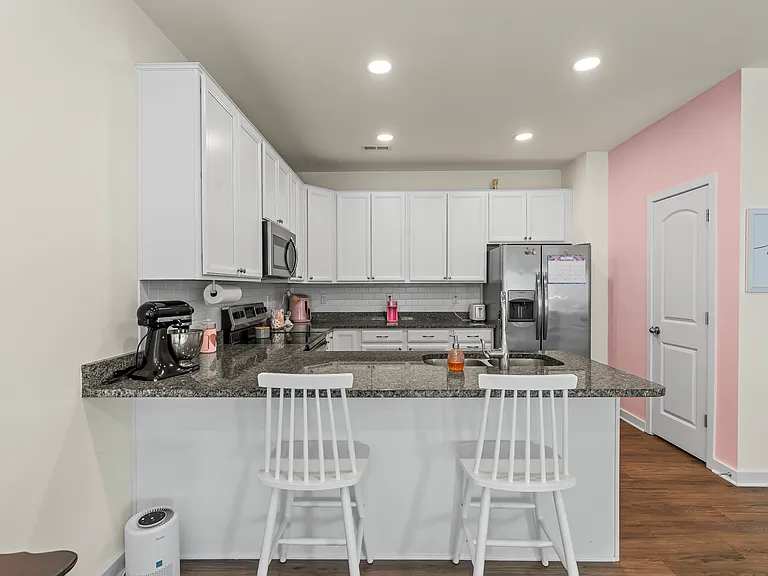 42 Polygon Pl — Photo 17
