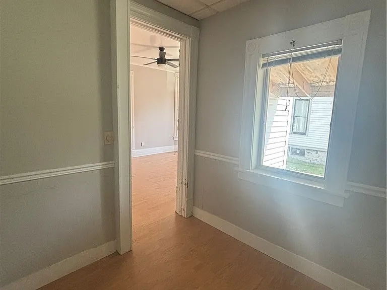 117 N School St — Photo 3