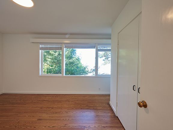5th image of 2060 Vallejo St #4