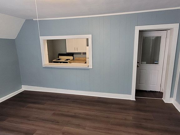 2nd image of 1755 W Morris St #3