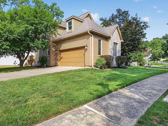 3rd image of 1048 E Chris Ln