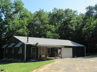 2762 Bell Springs Rd, Marshfield, MO 65706