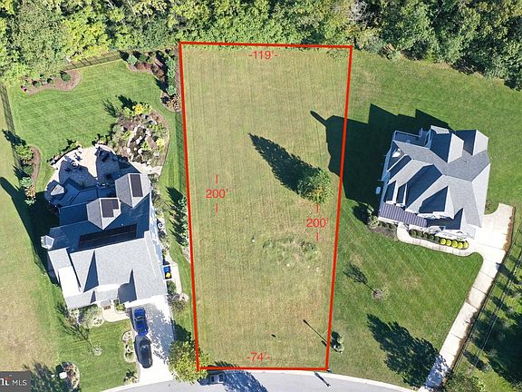 2nd image of 30907 Stallion Ln