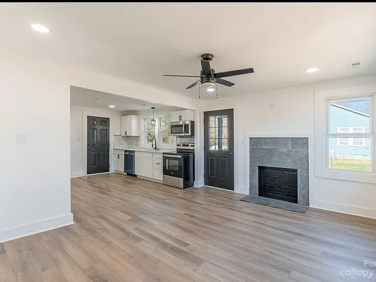 826 Hamrick St — Photo 9