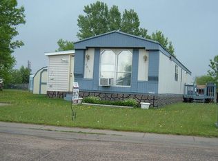 4818 Iron Gate Ct, Grand Forks, ND 58203