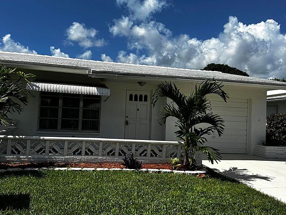 3rd image of 7009 NW 66th Terrace