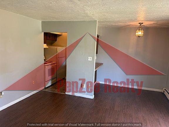 2nd image of 4526 Elliot Ave #B