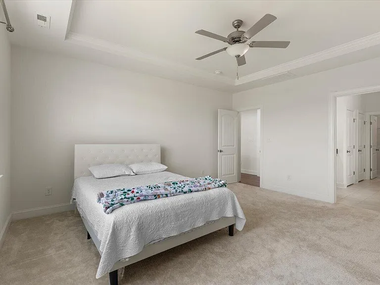 155 Bourne Dr — Photo 21