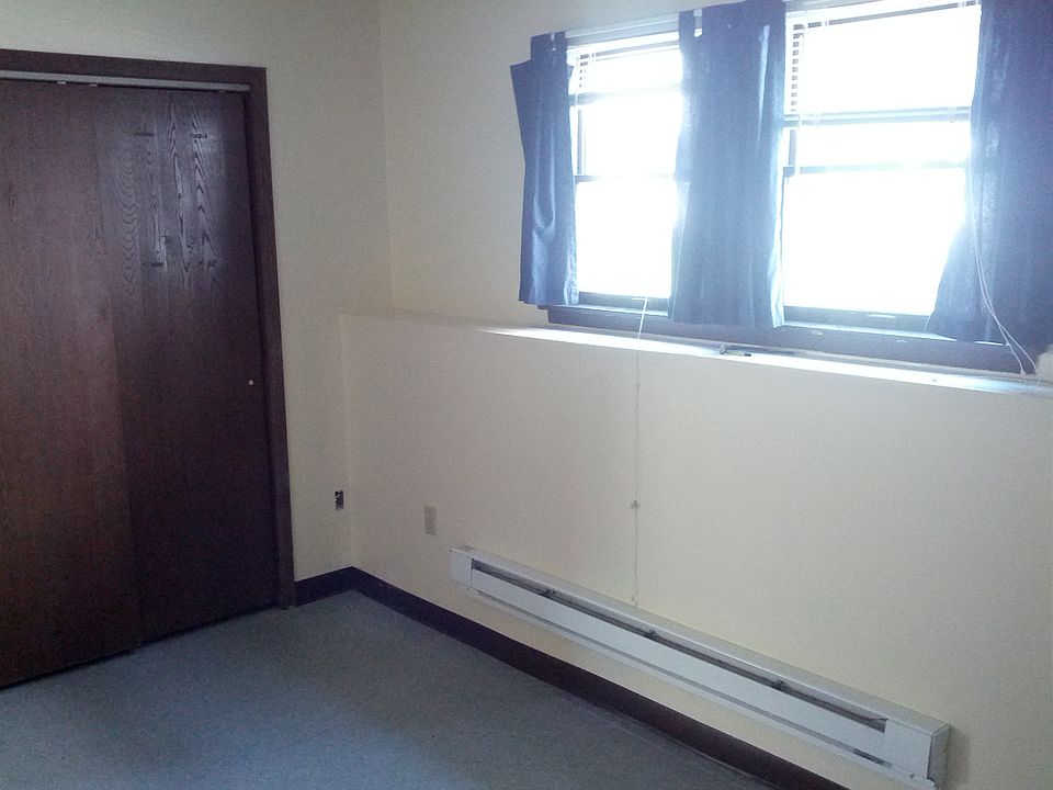 2nd image of 1803 Watson Blvd APT 1