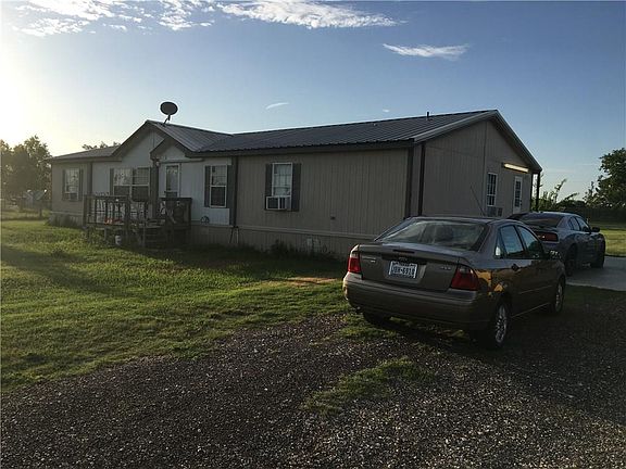 3rd image of 3800 County Road 911