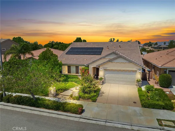 29548 Dry Creek Dr, Menifee, CA 92585