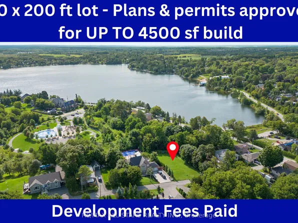 12 Churchill Dr S, Whitchurch Stouffville, ON L4A 2Y2
