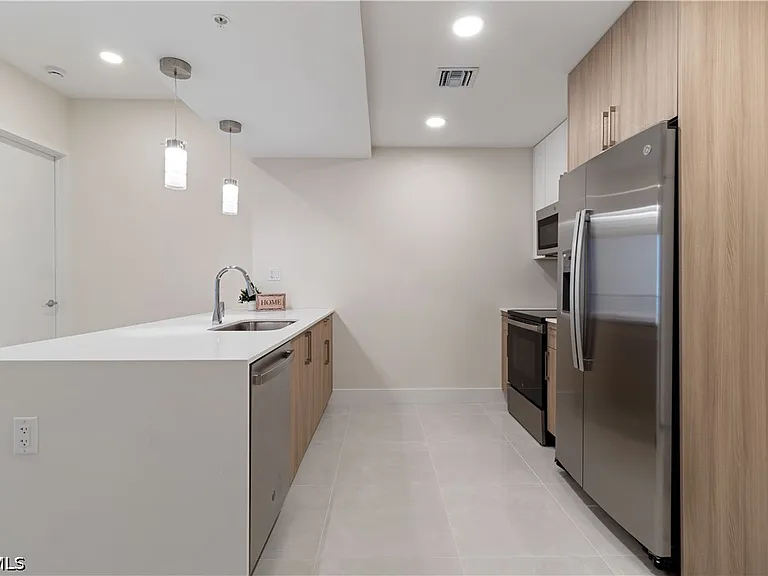 26600 Rosewood Pointe Dr #B-101 — Photo 4
