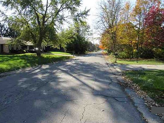 4th image of 1222-24 Timberlane Dr