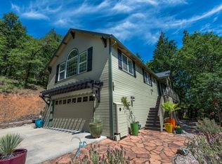 1138 S 3rd St, Jacksonville, OR 97530