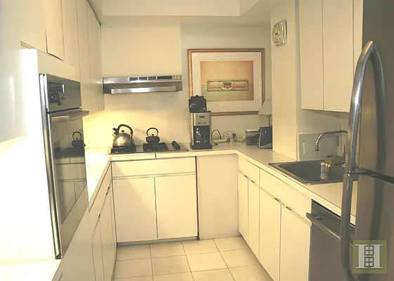 Rented by Halstead Real Estate | media 23