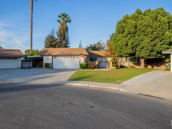 104 River Oaks Dr, Bakersfield, CA 93309