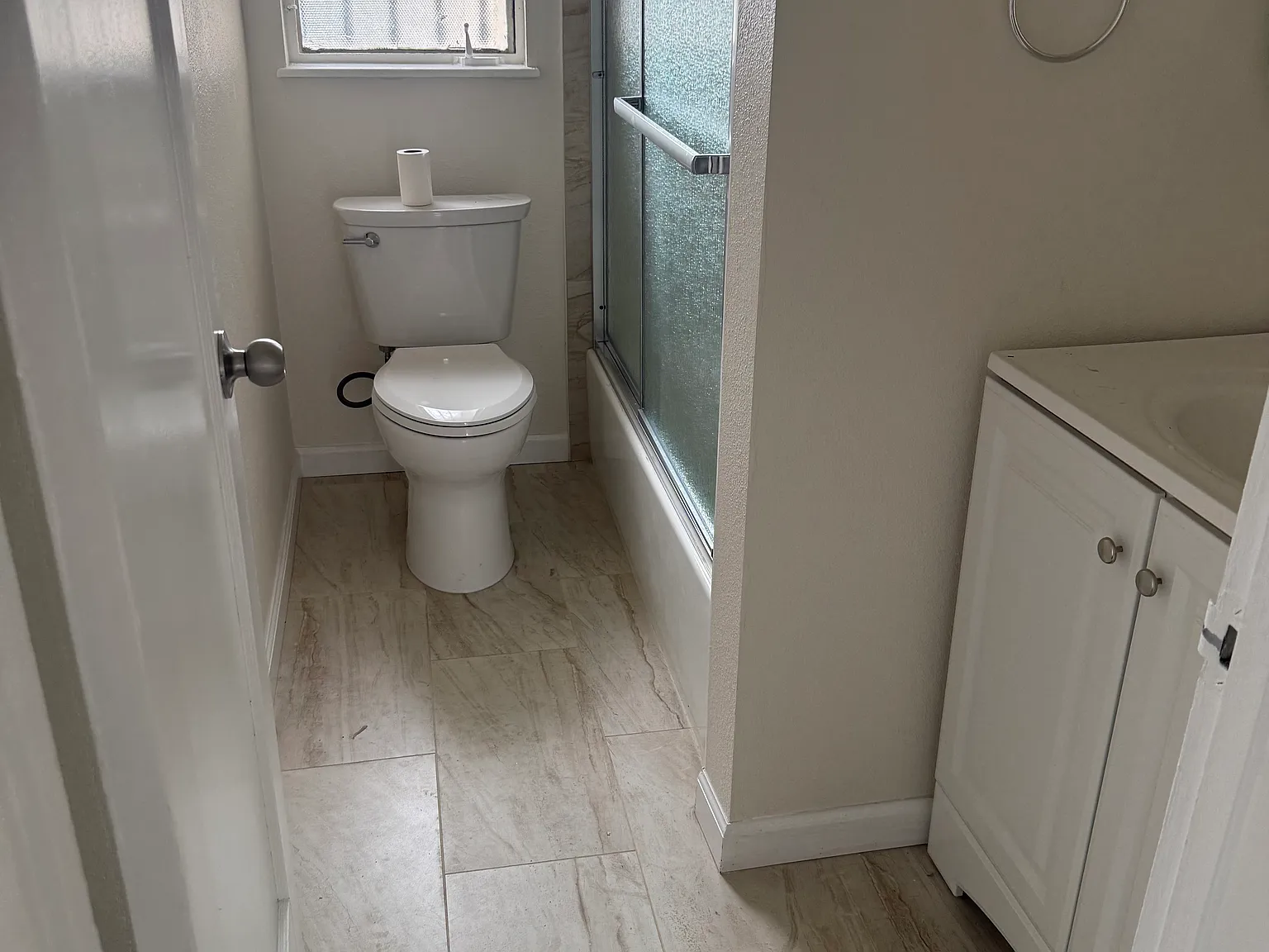 2 bed, 1200 sqft, $2,500 — Photo 3