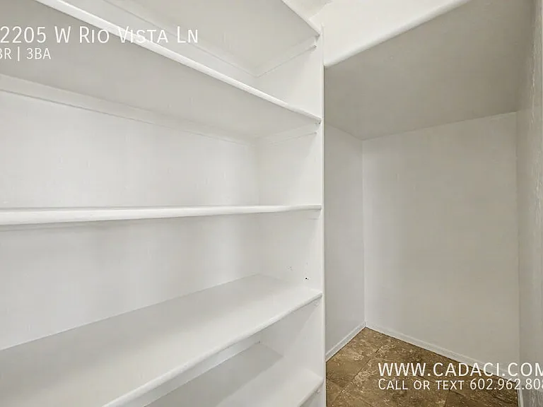 12205 W Rio Vista Ln — Photo 19