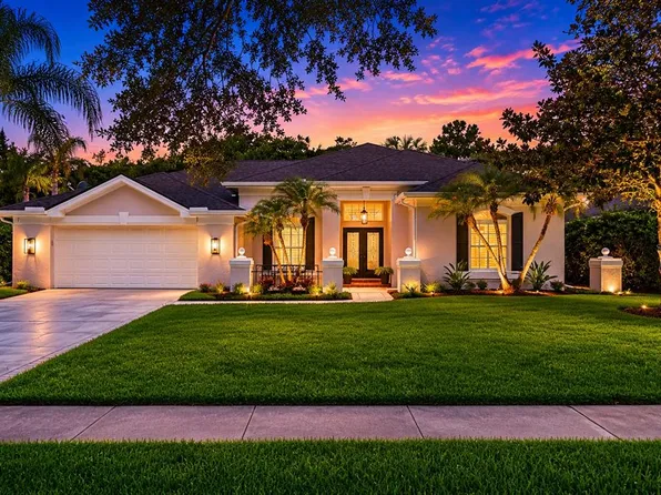 6123 Savoy Cir, Lutz, FL 33558
