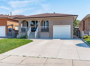 96 Summerlea Dr #1, Hamilton, ON L8T4Y1