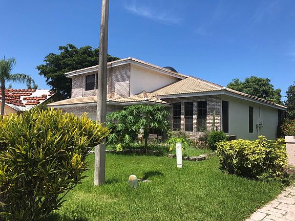3rd image of 5299 NW 58th Ter