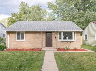 5766 N 32nd St, Milwaukee, WI