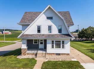 1180 Cedar St, Plain, WI 53577