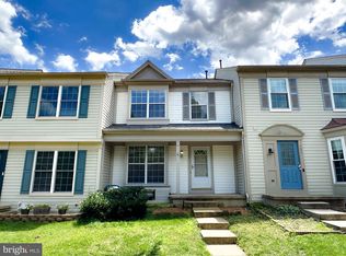 327 Stable View Ter NE, Leesburg, VA 20176