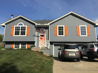 413 N Tepee Dr, Independence, MO 64056