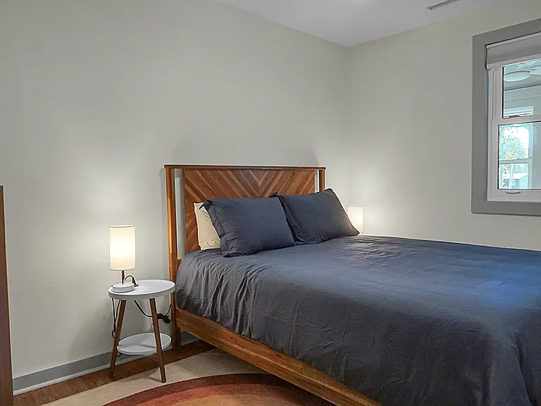 222 E Hudson Ave — Photo 35