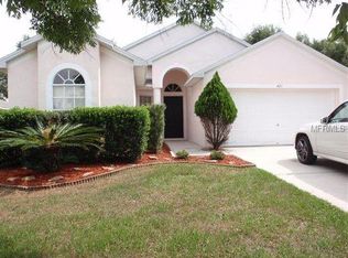 421 Henderson Ave, Seffner, FL 33584