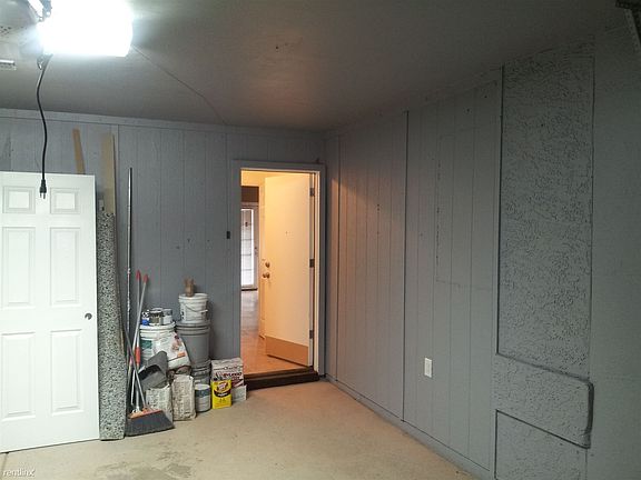 3rd image of 2418 E Diamond Ave