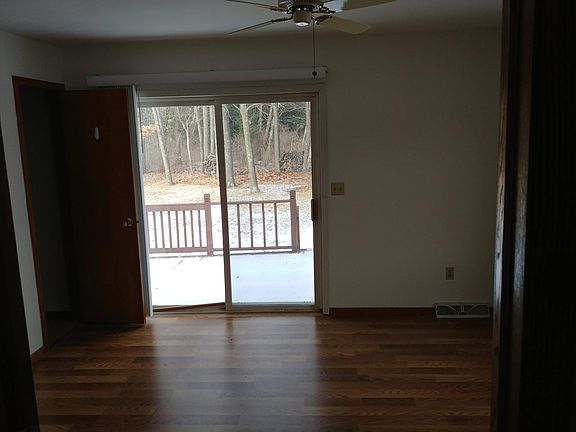 3rd image of 6612 Lora Lee Ln