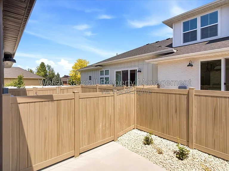 1452 N Pleasant View Dr — Photo 29