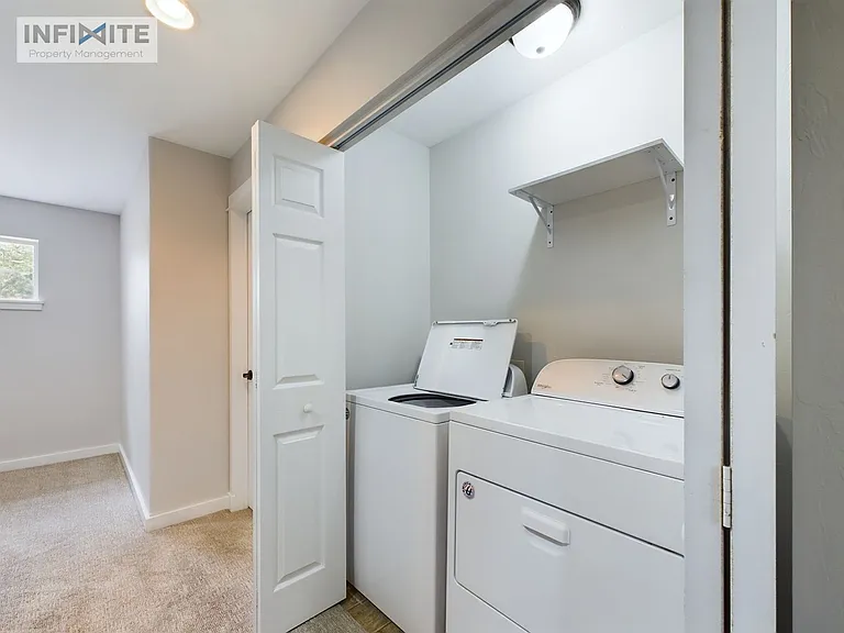 3308 W Babcock St #C — Photo 16