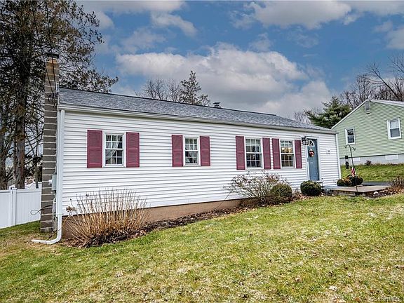 3rd image of 187 Spencer Dr
