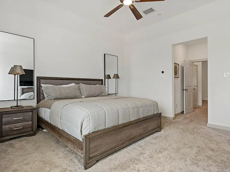 4867 Ellie Ln — Photo 6
