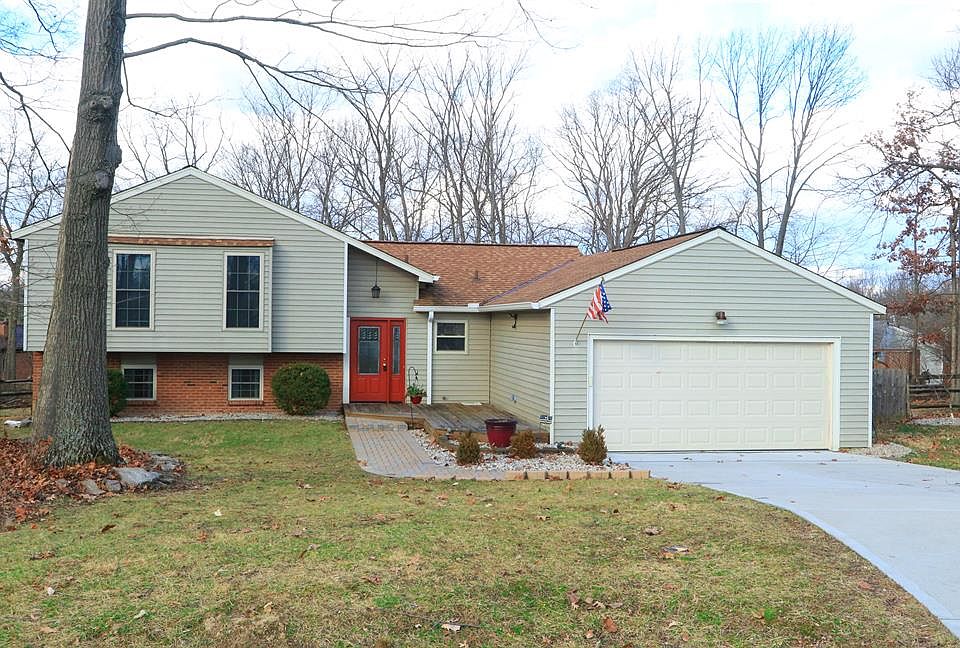 1st image of 7581 Tanglewood Ln