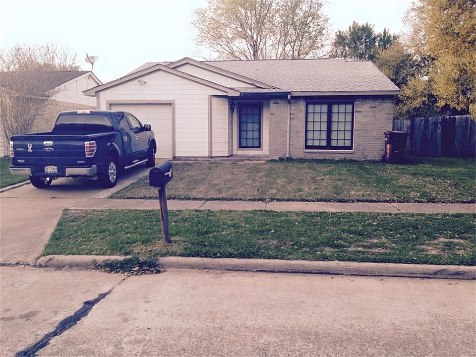 1st image of 24122 Jumping Jay Ln