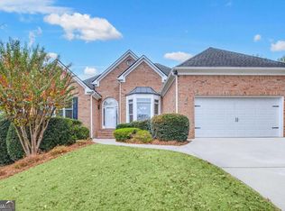 1035 Hembree Grove Dr, Roswell, GA 30076