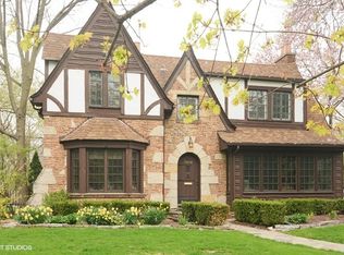 1516 E Mayfair Rd, Arlington Heights, IL 60004