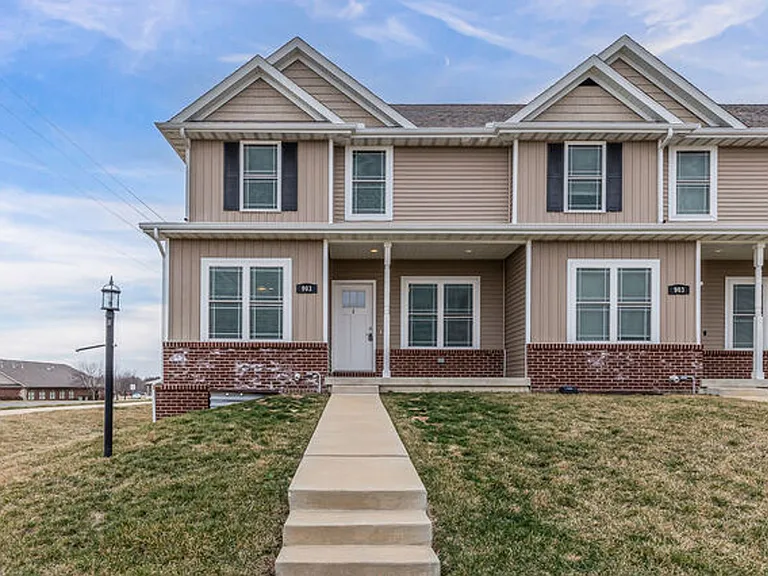 901 Cates Dr — Photo 19