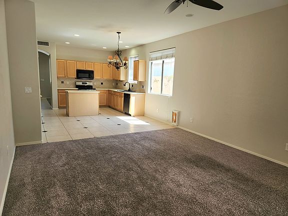 5th image of 2423 E Glass Ln